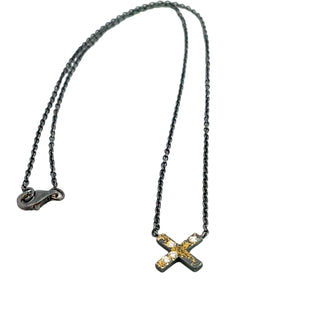 Atelier Zobel: 'Kiss' Pendant Necklace