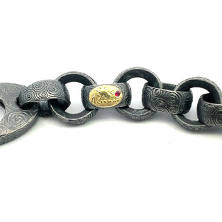 Alishan: Black and Gold Bracelet