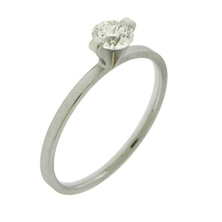 Niessing: Diamond Engagement Ring