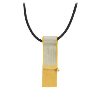Ute Buge: Platinum 22K Gold Pendant
