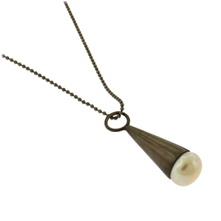 Maria Rzewuska: Freshwater Pearl Pendant Necklace