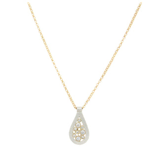 Belle Brooke: Teardrop Estrella Diamond Pendant