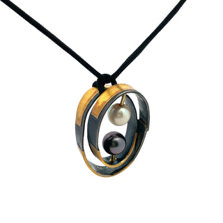 Marco Borghesi: Tahitian and Akoya Pearl Pendant