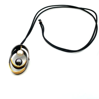 Marco Borghesi: Tahitian and Akoya Pearl Pendant