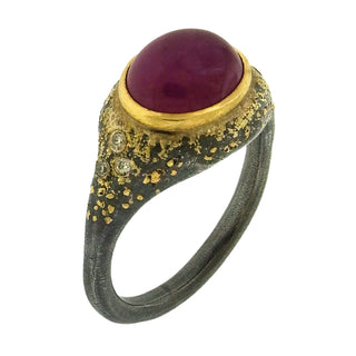 Peter Schmid: Ruby Ring