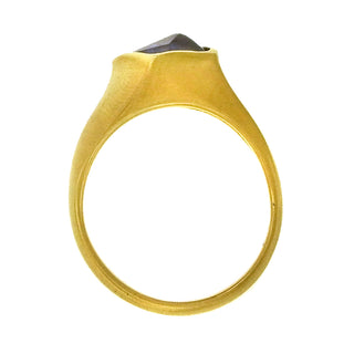 Margoni Studio: Gem Cluster Ring