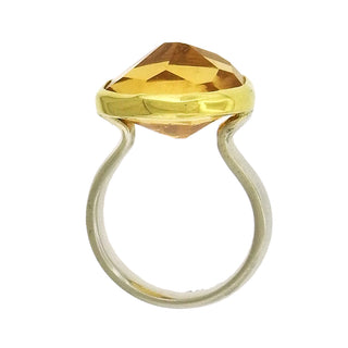 Margoni Studio: Gem Cluster Ring