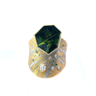 Peter Schmid: Green Tourmaline Cigar Band Ring