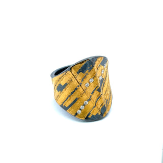 Peter Schmid/Atelier Zobel: Folded Cigar-Band Ring