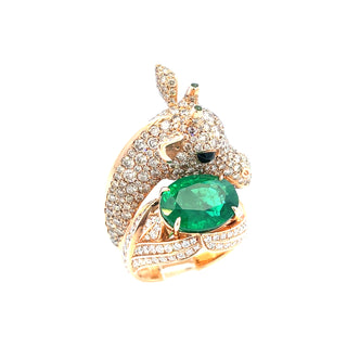 Emerald-Set Diamond Giraffe Ring
