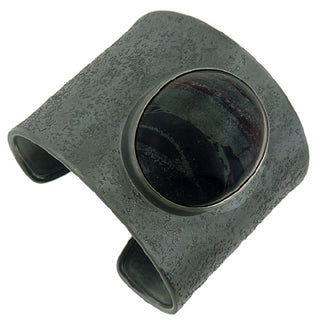 Simon Spinoly: Hematite Cuff