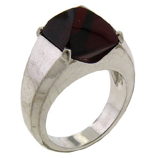Cabochon Garnet Ring