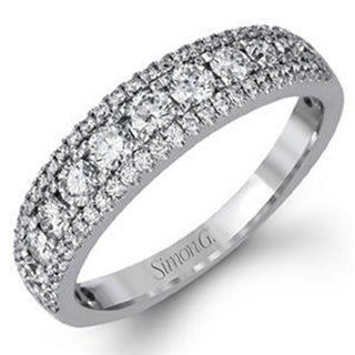 Simon G: Triple Diamond Ring