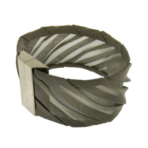 Pawel Kaczynski: Diagonal Pleated Mesh Bracelet - Image 3