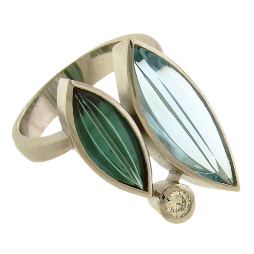 Bernd Munsteiner:  Aquamarine and Tourmaline 'Erotik' Ring - Image 2