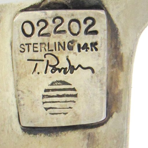 Tod Pardon: 'Surveien' Sculpture and Brooch - Image 4