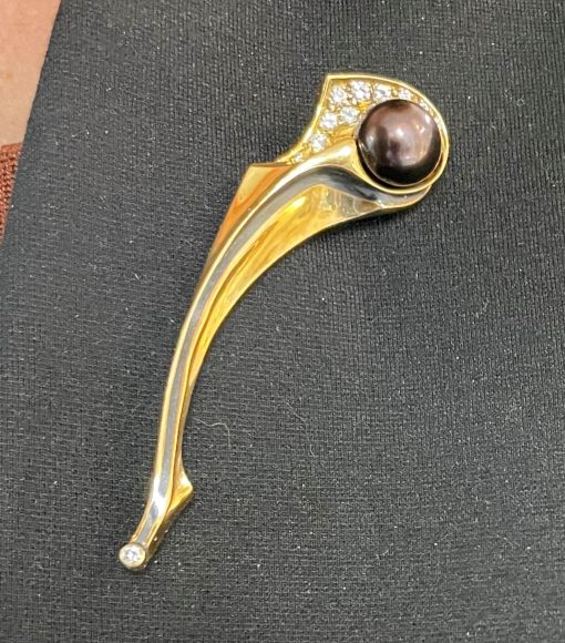 Richard Kimball: 18K Tahitian Pearl Diamond Brooch - Image 5