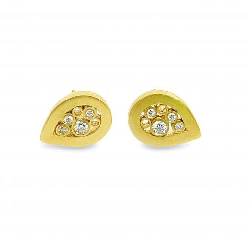 Belle Brooke: 18K Diamond Teardrop Stud Earrings - Image 5