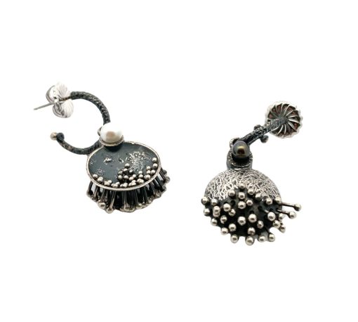 So Young Park: Reversible Pearl Day/Night Earrings - Image 9