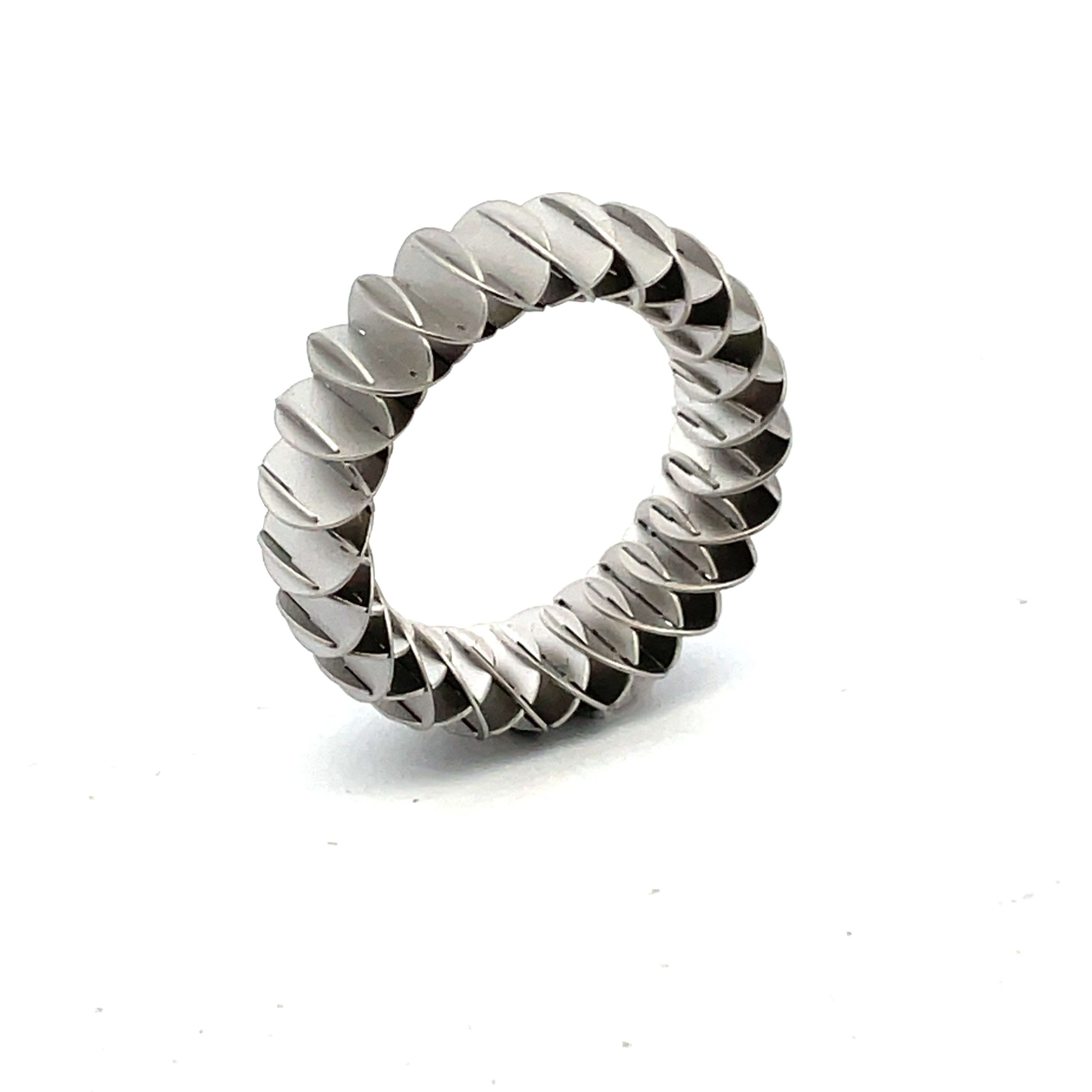 Niessing: Natural Platinum 'Phoenix' Ring