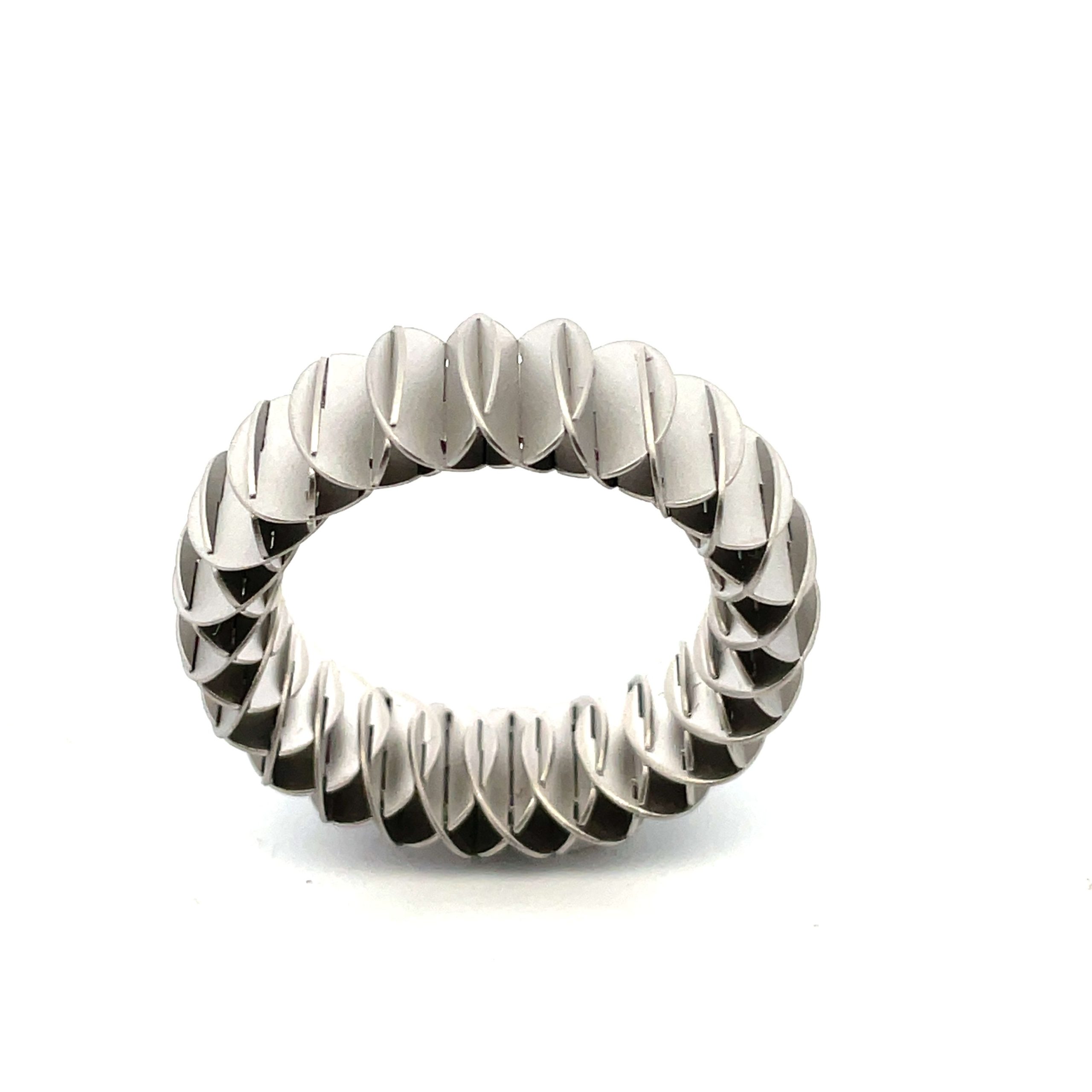 Niessing: Natural Platinum 'Phoenix' Ring - Image 2