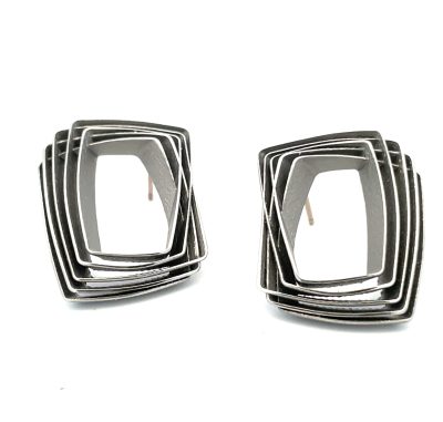 Stefania Lucchetta: Stellite Earrings 'Vacuum 11'